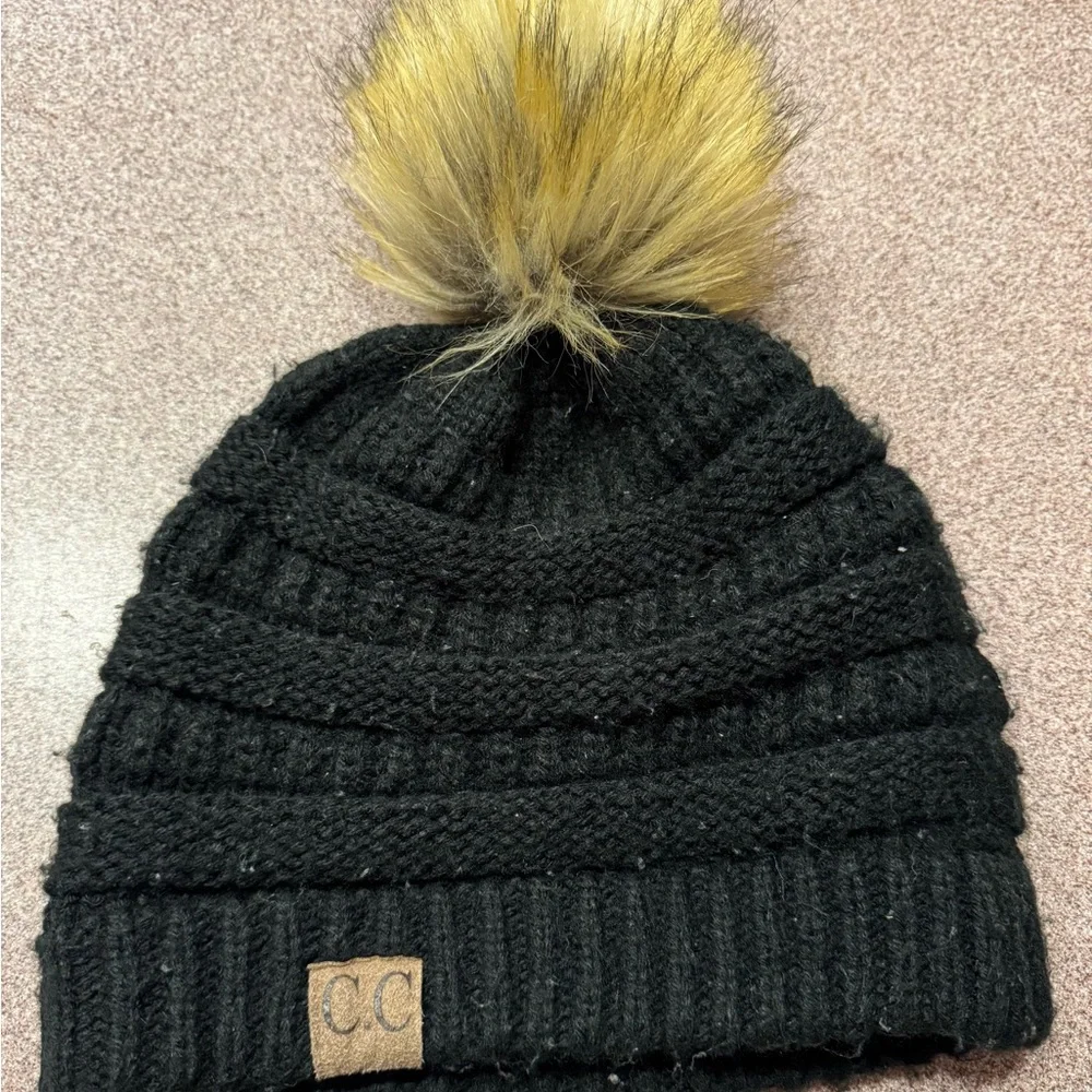 Black and Yellow Knit Pom-Pom Beanie Hat - Picture 1 of 3